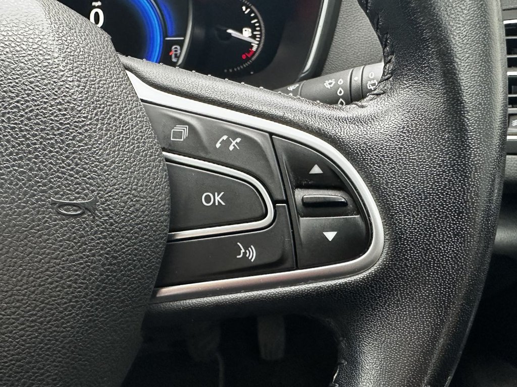 Used Renault Megane 2017 for sale - 76303767: Photo 19