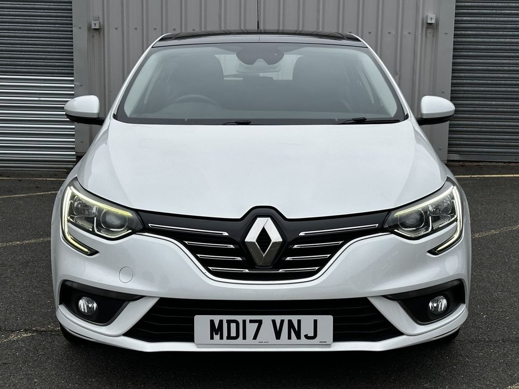 Used Renault Megane 2017 for sale - 76303767: Photo 8