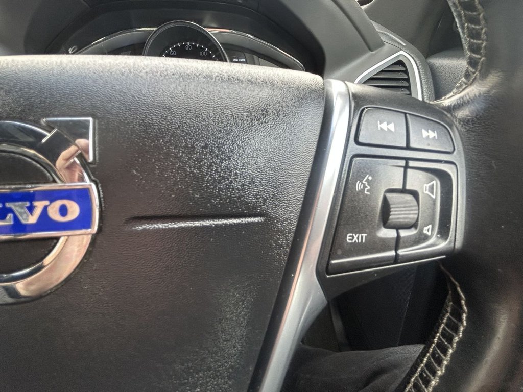 Used Volvo XC60 2014 for sale - 76172907: Photo 14