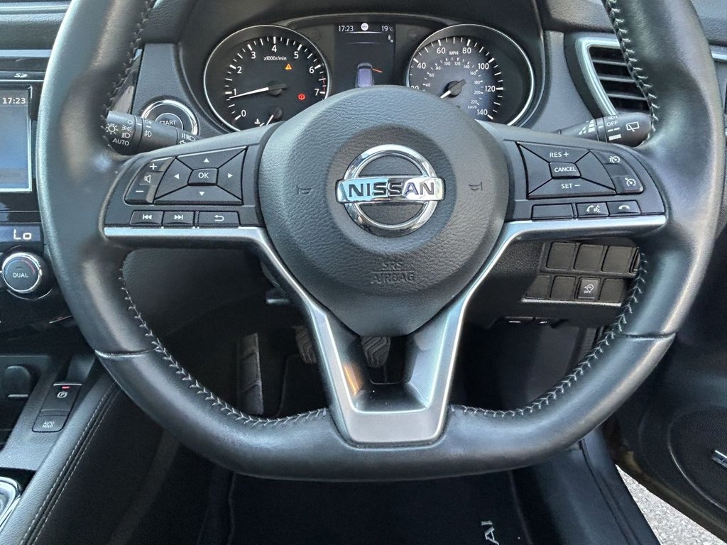 Used Nissan Qashqai 2018 for sale - 76162935: Photo 13