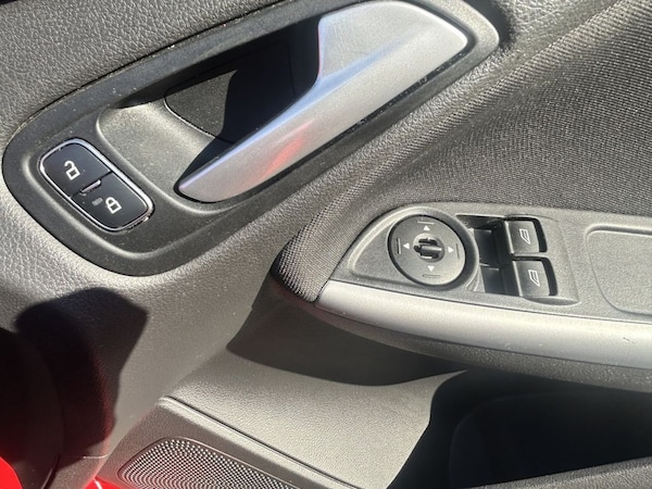 Used Ford Focus 2017 for sale - 76223196: Photo 21