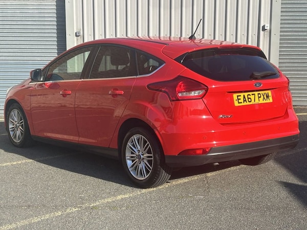 Used Ford Focus 2017 for sale - 76223196: Photo 3