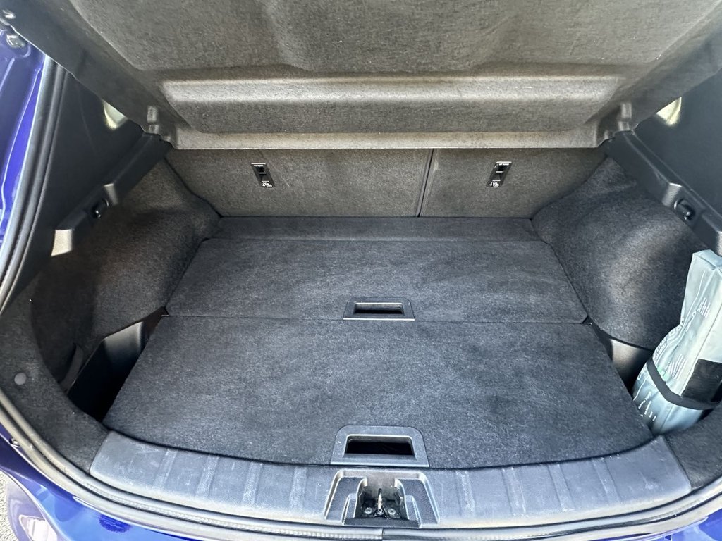 Used Nissan Qashqai 2016 for sale - 76792157: Photo 9