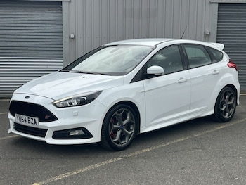 Used Ford Focus 2015 for sale - 75721809: Photo