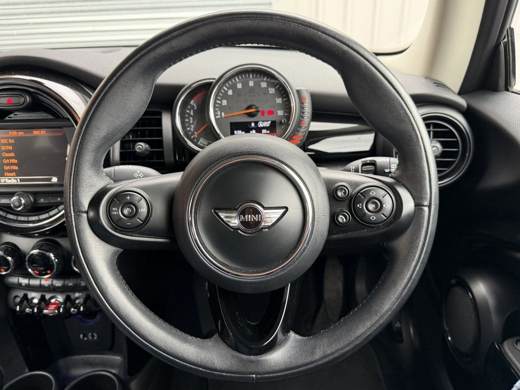 Used MINI Hatch 2017 for sale - 76291142: Photo 12