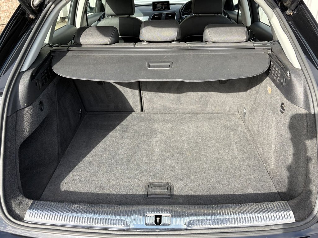 Used Audi Q3 2016 for sale - 77638127: Photo 9