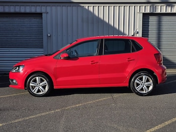 Used Volkswagen Polo 2017 for sale - 76010248: Photo