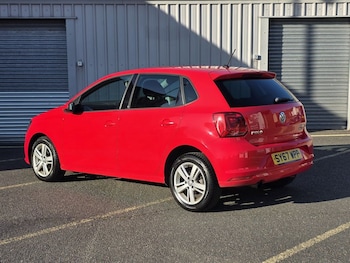 Used Volkswagen Polo 2017 for sale - 76010248: Photo