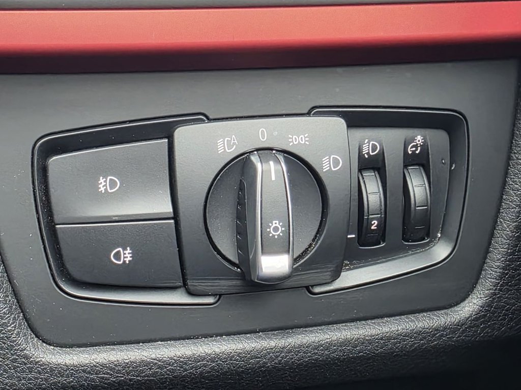 Used BMW 3 Series 2015 for sale - 76223207: Photo 25