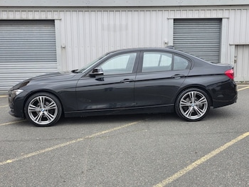 Used BMW 3 Series 2015 for sale - 76223207: Photo
