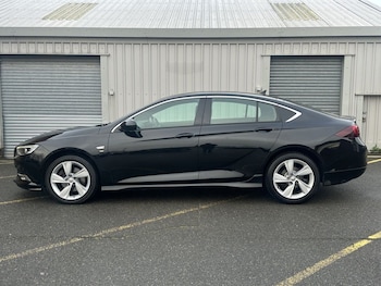 Used Vauxhall Insignia 2019 for sale - 77171721: Photo
