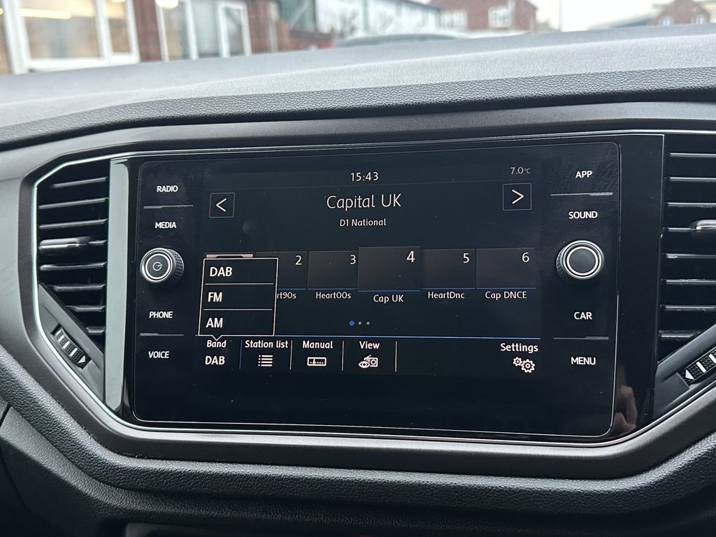 Used Volkswagen T-Roc 2019 for sale - 77250000: Photo 16