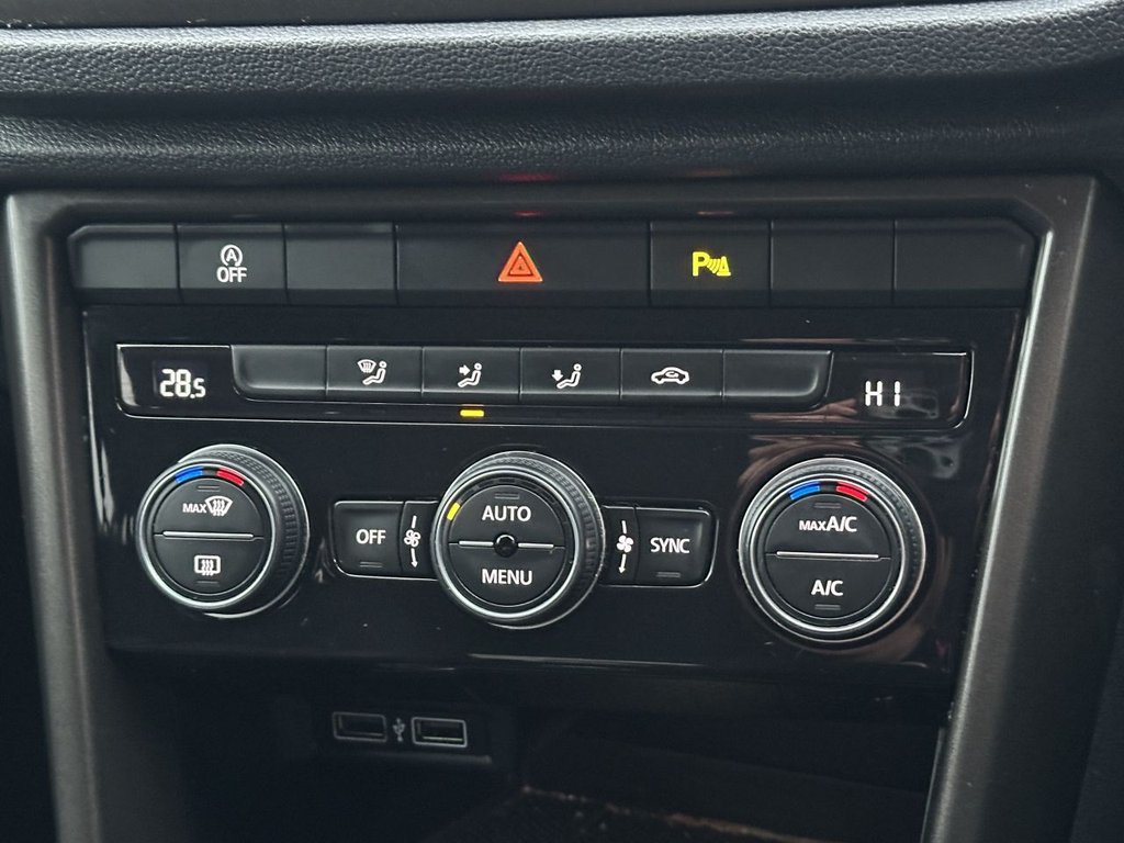 Used Volkswagen T-Roc 2019 for sale - 77250000: Photo 21