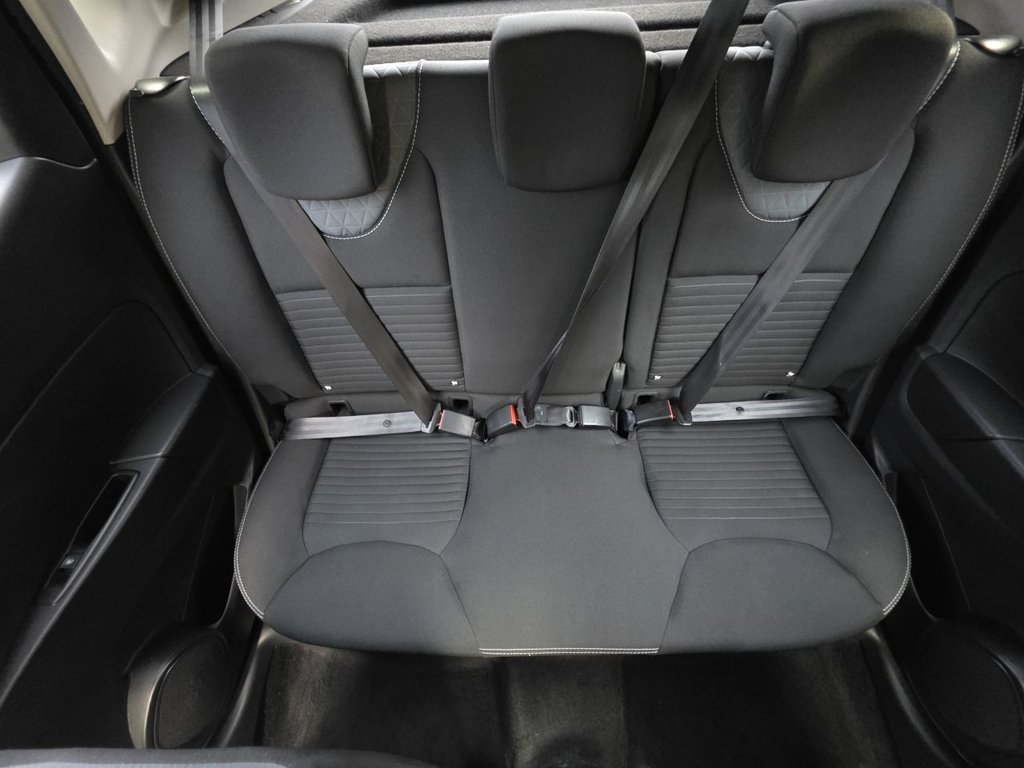 Used Renault Clio 2015 for sale - 76266811: Photo 11