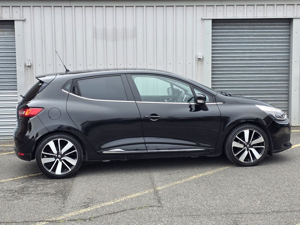 Used Renault Clio 2015 for sale - 76266811: Photo 6