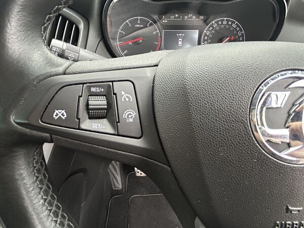 Used Vauxhall Zafira 2017 for sale - 76303463: Photo 17