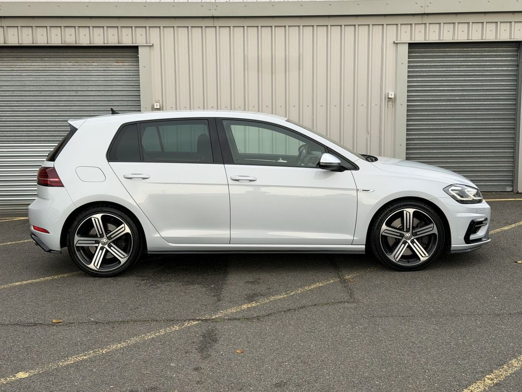Used Volkswagen Golf 2019 for sale - 76469752: Photo 6