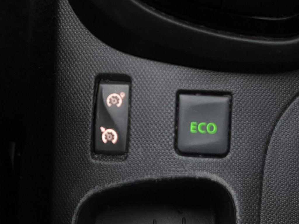 Used Renault Captur 2016 for sale - 76985705: Photo 20