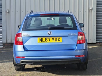 Used Skoda Octavia 2017 for sale - 75692854: Photo