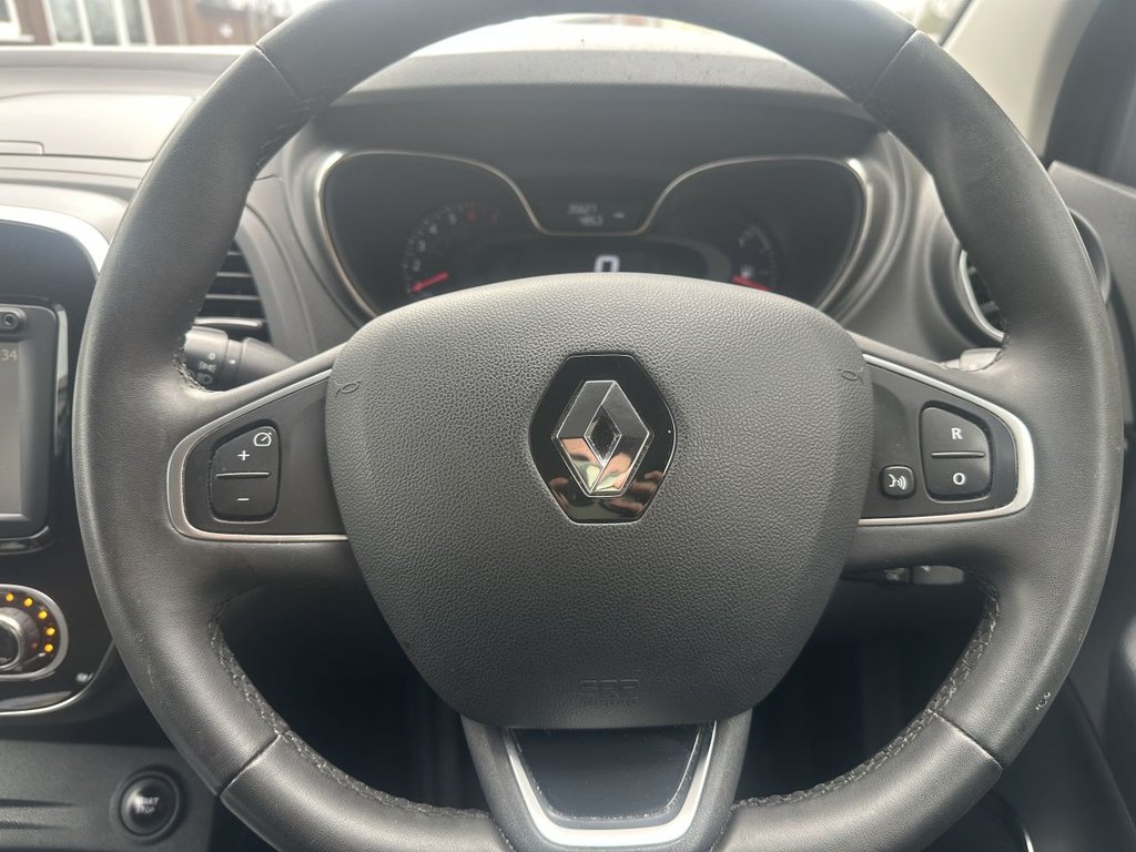 Used Renault Captur 2017 for sale - 77621278: Photo 12