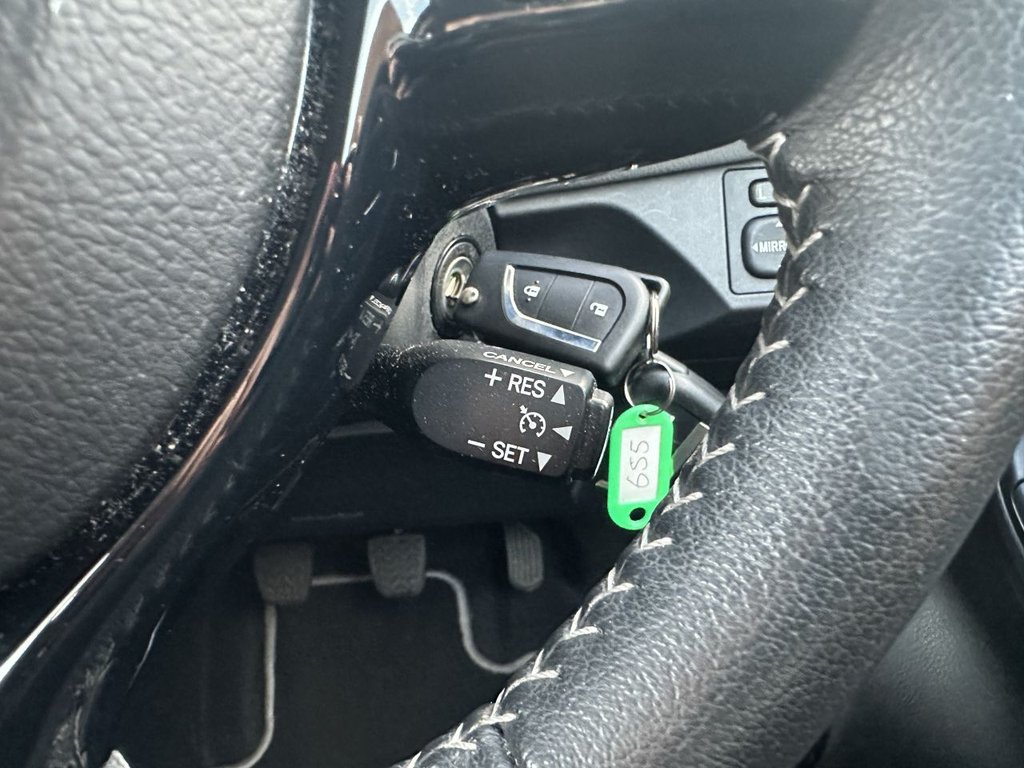 Used Toyota Yaris 2018 for sale - 77835328: Photo 15