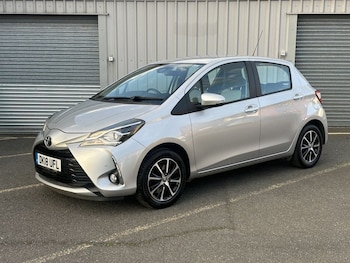 Used Toyota Yaris 2018 for sale - 77835328: Photo