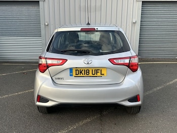 Used Toyota Yaris 2018 for sale - 77835328: Photo
