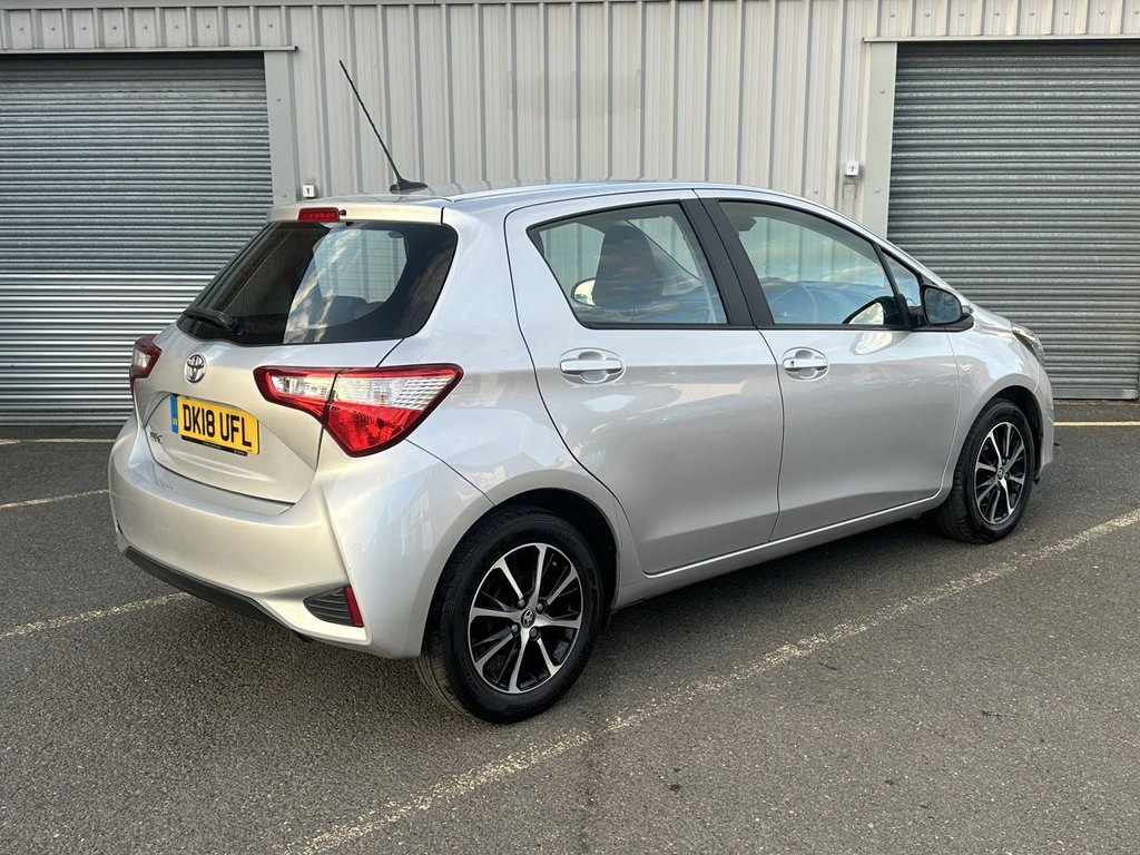 Used Toyota Yaris 2018 for sale - 77835328: Photo 5