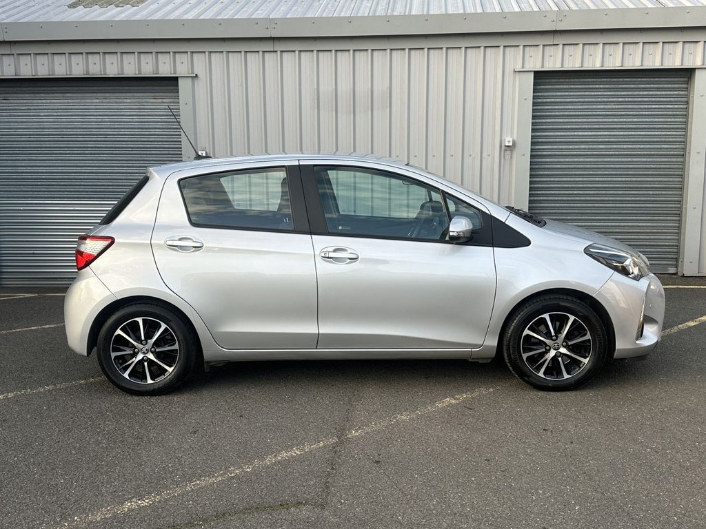 Used Toyota Yaris 2018 for sale - 77835328: Photo 6