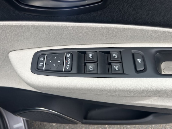Used Renault Captur 2019 for sale - 76068329: Photo 20