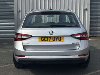 Used Skoda Superb 2017 for sale - 75159052: Photo