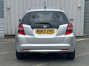 Used Honda Jazz 2013 for sale - 75692849: Photo