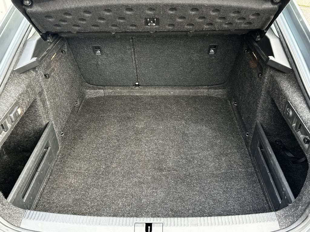 Used Skoda Superb 2016 for sale - 76923157: Photo 10