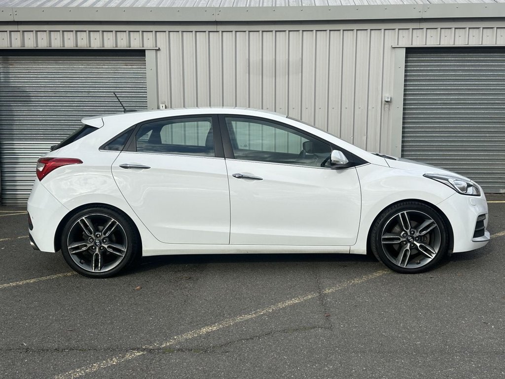 Used Hyundai i30 2015 for sale - 76333446: Photo 6