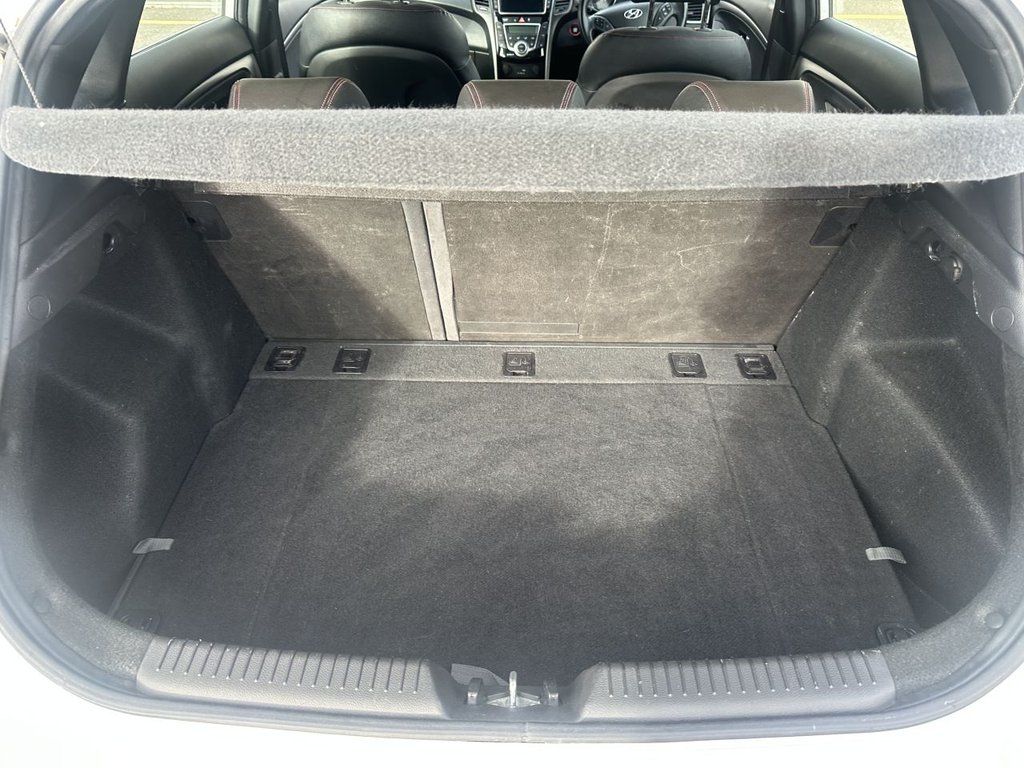 Used Hyundai i30 2015 for sale - 76333446: Photo 9