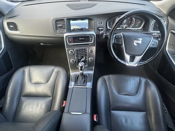 Used Volvo V60 2014 for sale - 76279371: Photo 10