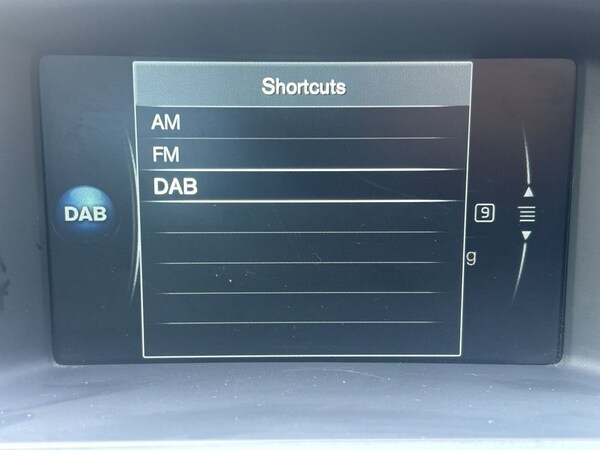 Used Volvo V60 2014 for sale - 76279371: Photo 16