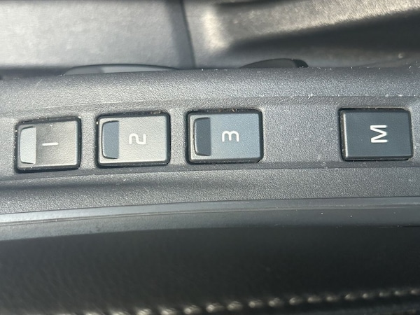 Used Volvo V60 2014 for sale - 76279371: Photo 23
