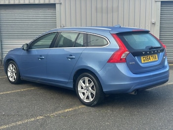 Used Volvo V60 2014 for sale - 76279371: Photo