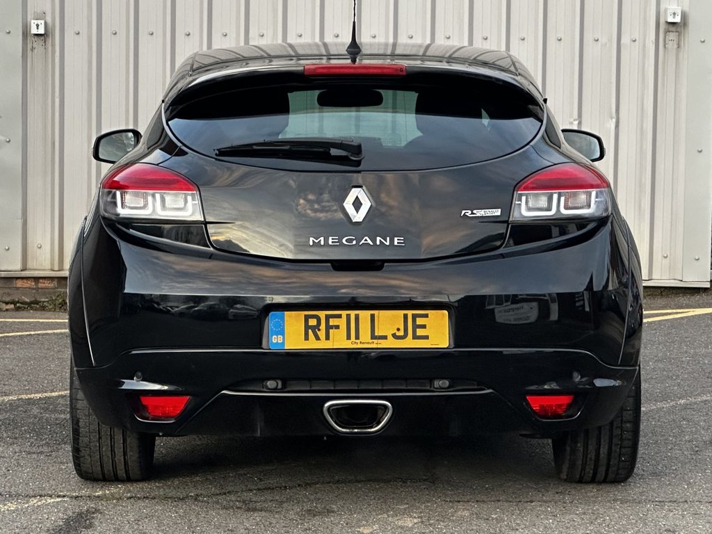 Used Renault Megane 2011 for sale - 76840874: Photo 4