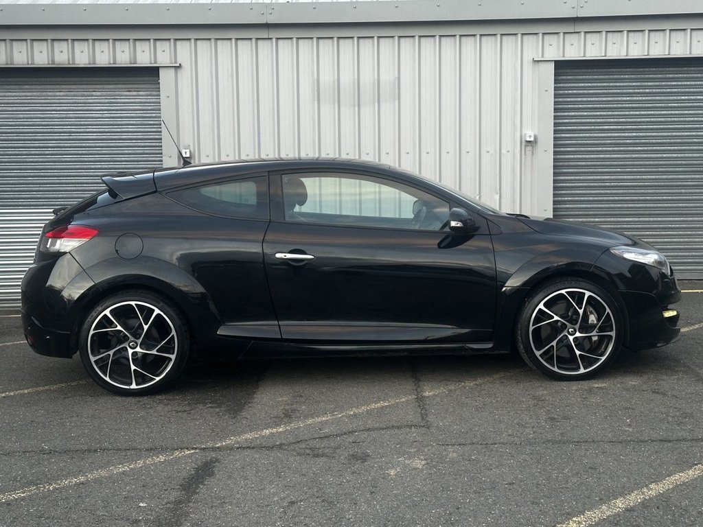 Used Renault Megane 2011 for sale - 76840874: Photo 6