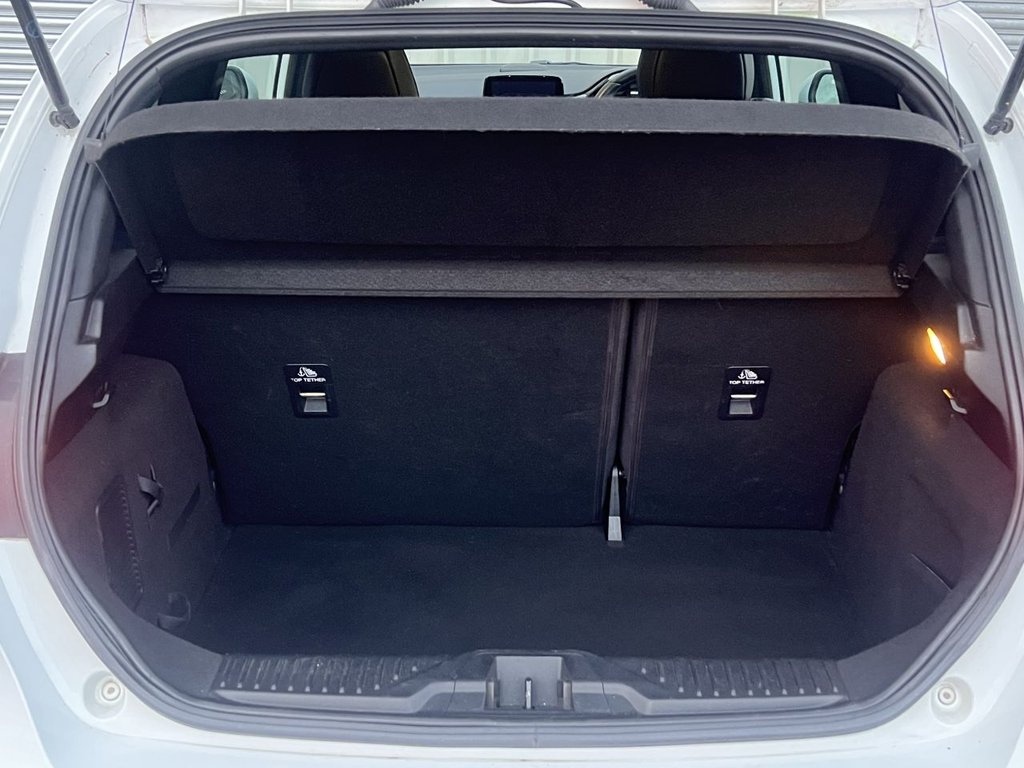 Used Ford Fiesta 2018 for sale - 77080383: Photo 11