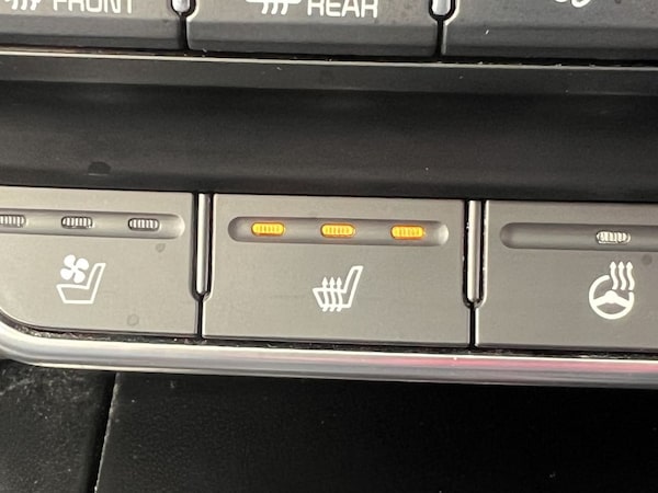 Used Kia Sorento 2018 for sale - 76029303: Photo 25
