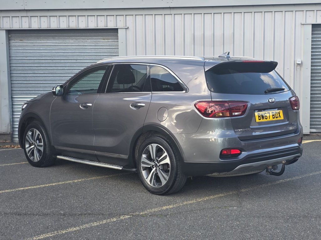 Used Kia Sorento 2018 for sale - 76029303: Photo 3