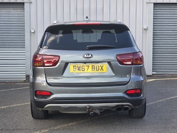 Used Kia Sorento 2018 for sale - 76029303: Photo 4