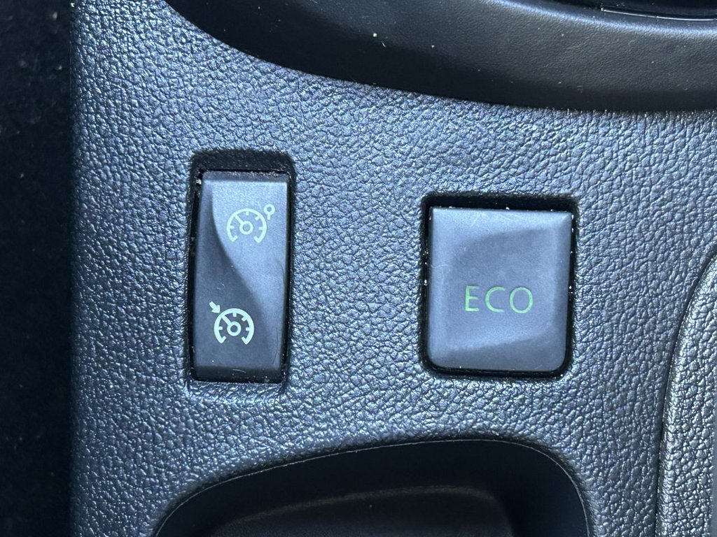 Used Renault Captur 2016 for sale - 76395874: Photo 22