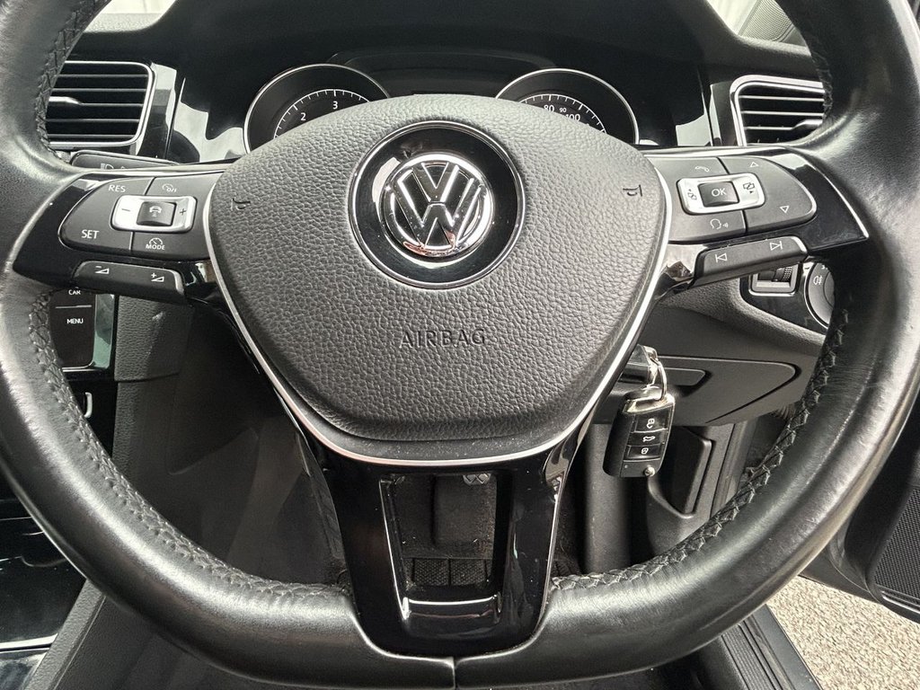Used Volkswagen Golf 2017 for sale - 76406278: Photo 12