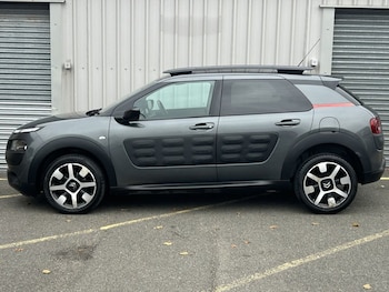 Used Citroen C4 Cactus 2016 for sale - 76406385: Photo