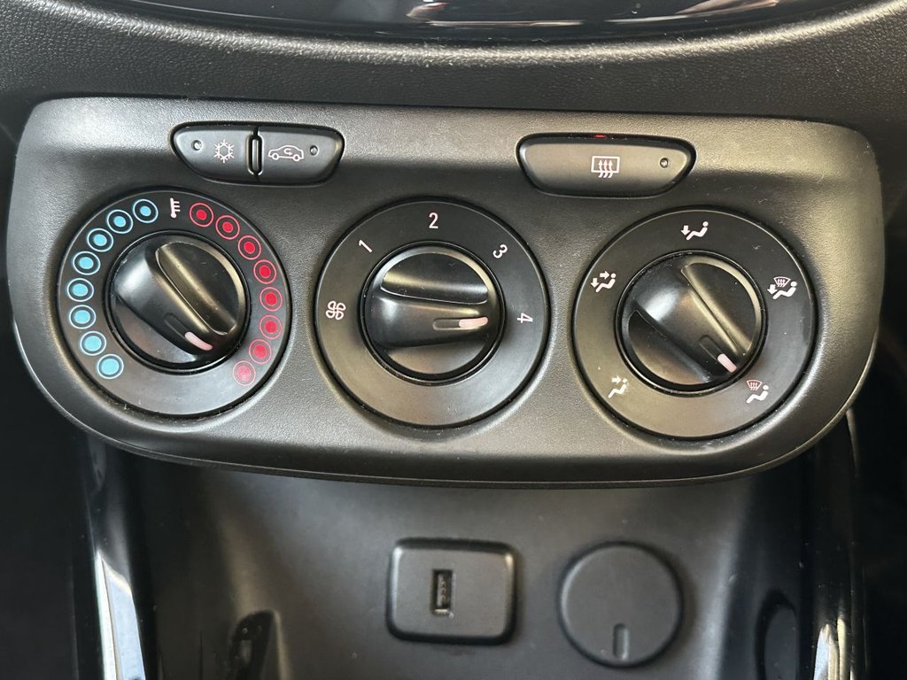 Used Vauxhall ADAM 2017 for sale - 76909711: Photo 15