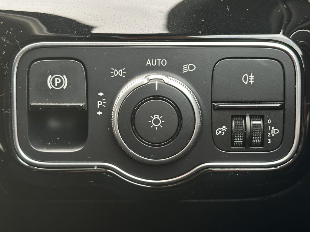 Used Mercedes-Benz A-Class 2021 for sale - 76323321: Photo 22